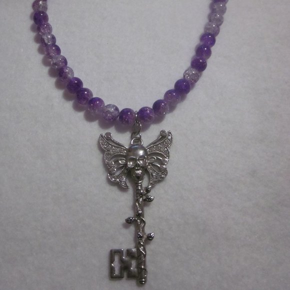 Purple and Clear Two Tone Crackle Skull Key Necklace. - Picture 1 of 6